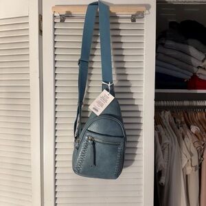 Jen & Co. Nikki Dual Compartment Sling Pack | Blue/Teal | NWT